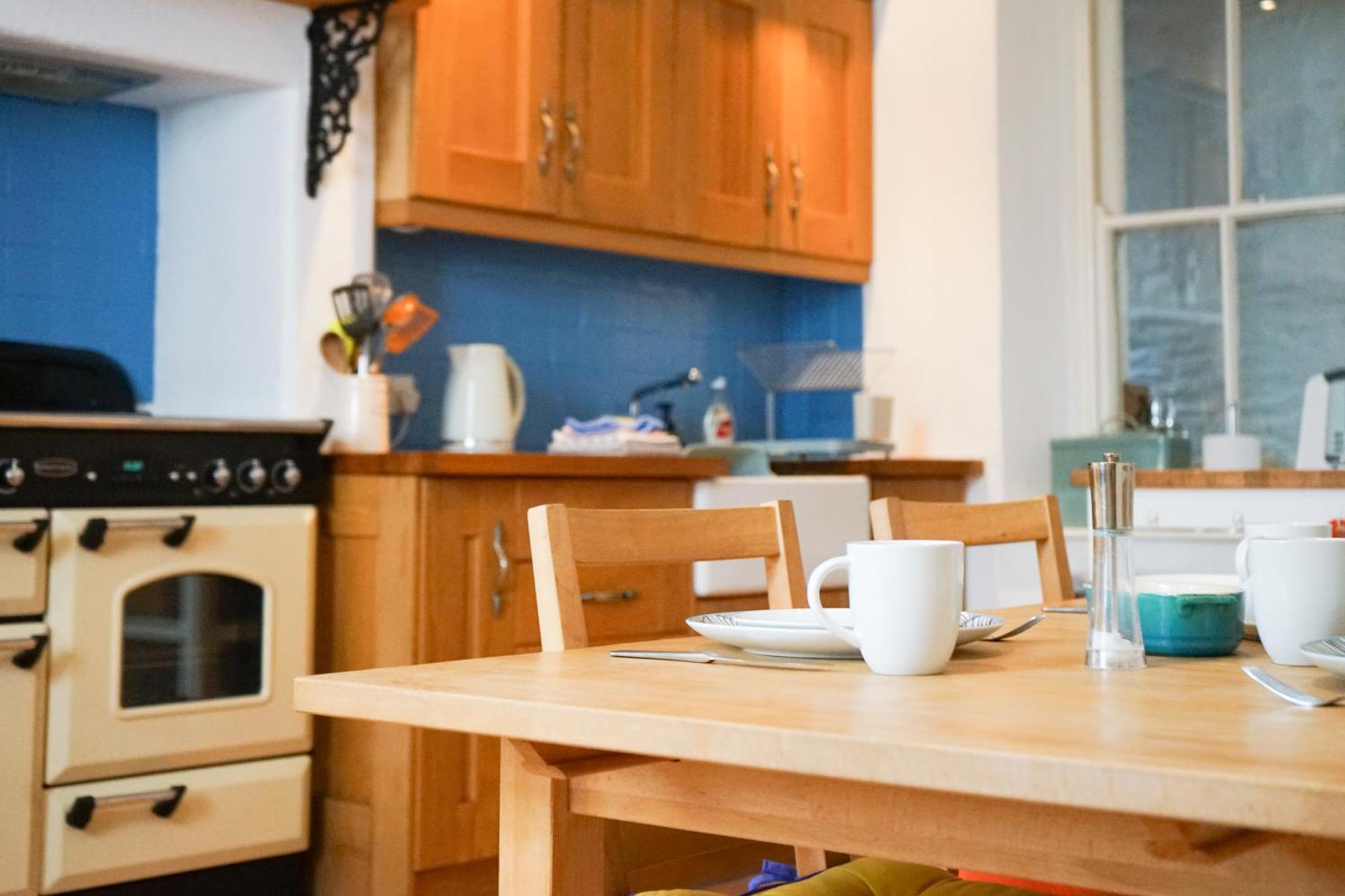 Charming Georgian With Terrace Holiday home *