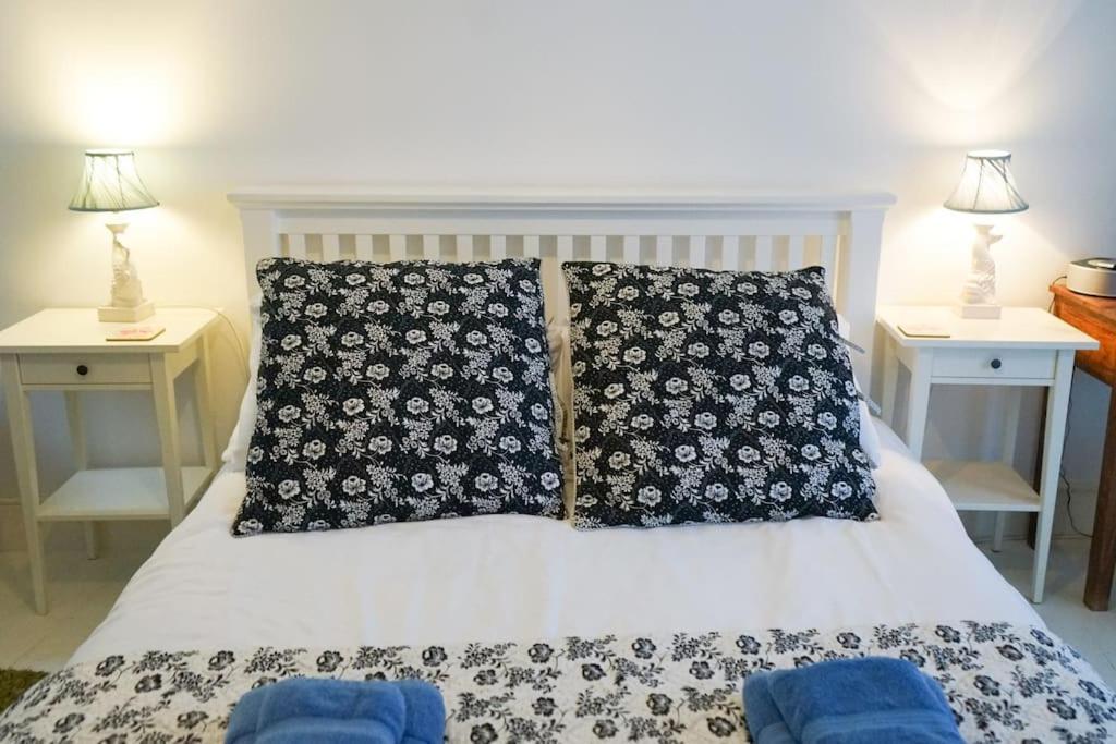 Charming Georgian With Terrace Holiday home Dean (Devon)