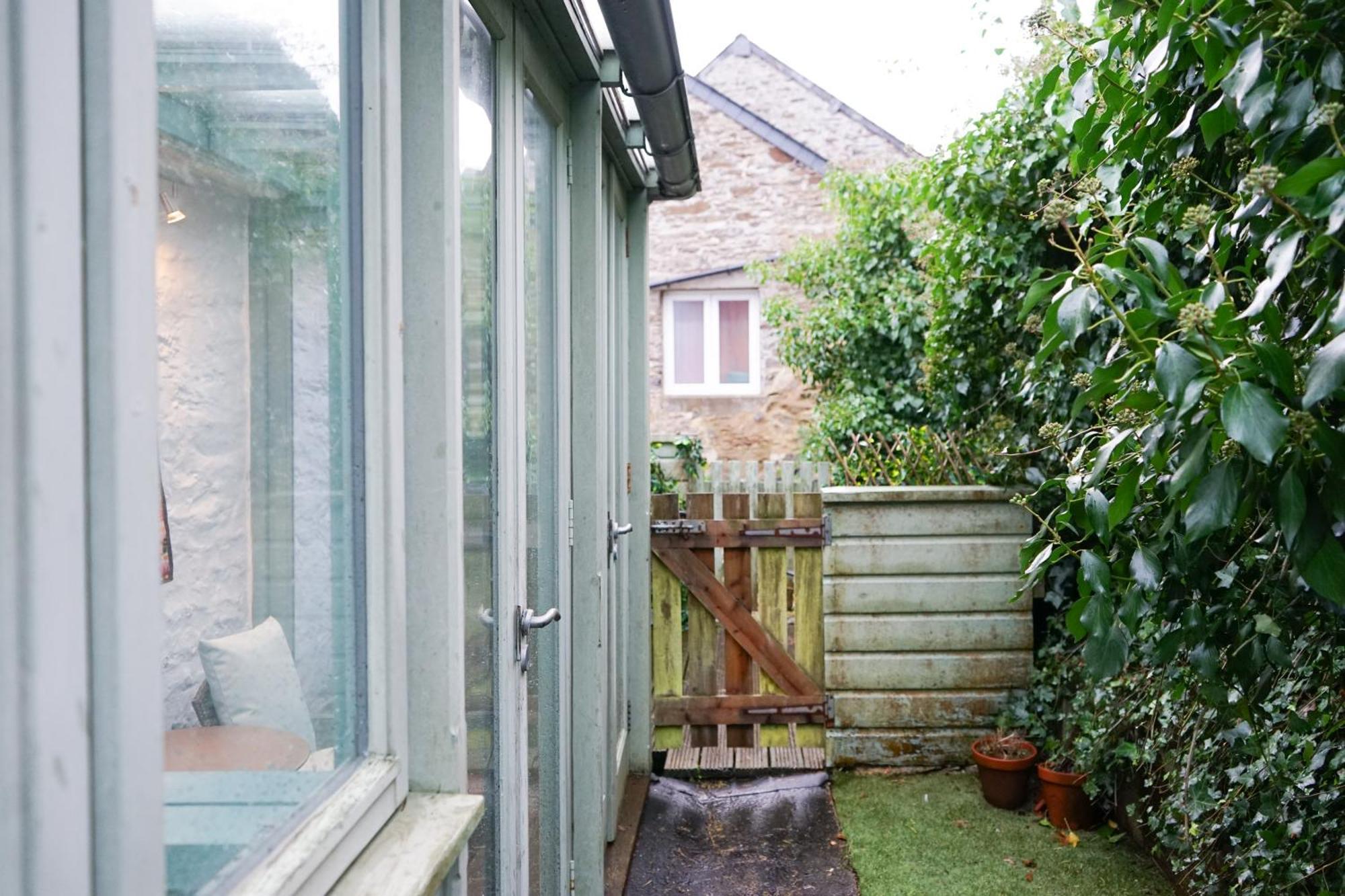 Charming Georgian With Terrace Dean (Devon)
